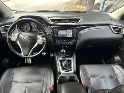 Vendo Nissan Qashqai 2015 - 18500 EUR, 152000 km - AUTO.MOTO.pt