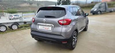 Vendo Renault Captur 2014 - 9500 EUR, 171000 km - AUTO.MOTO.pt