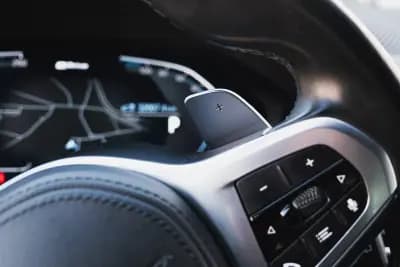 Sell BMW 330 2022 - 32000 EUR, 154900 km - AUTO.MOTO.pt