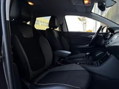 Vendo Opel Grandland X 2021 - 19990 EUR, 118300 km - AUTO.MOTO.pt