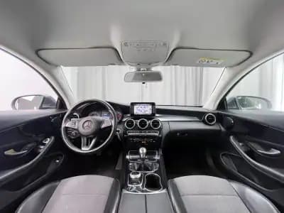 Vendo Mercedes-Benz C 180 2016 - 21999 EUR, 107000 km - AUTO.MOTO.pt