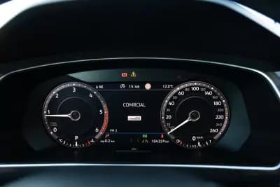 Sell Volkswagen Tiguan Allspace 2018 - 29890 EUR, 105000 km - AUTO.MOTO.pt