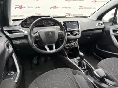 Sell Peugeot 2008 2018 - 10990 EUR, 202318 km - AUTO.MOTO.pt
