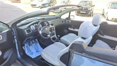 Sell Peugeot 307 CC 2006 - 6980 EUR, 225826 km - AUTO.MOTO.pt