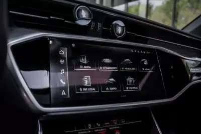 Vendo Audi RS6 Avant 2021 - 114000 EUR, 74634 km - AUTO.MOTO.pt