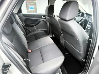 Vendo Ford Focus 2007 - 6950 EUR, 158684 km - AUTO.MOTO.pt