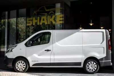 Vendo Renault Trafic 1.6 dCi com IVA Dedutível 2014 - 14990 EUR, 265474 km - AUTO.MOTO.pt