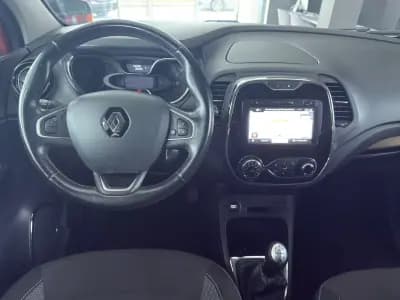 Vendo Renault Captur 2016 - 12250 EUR, 136506 km - AUTO.MOTO.pt