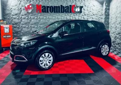 Sell Renault Captur 2016 - 11990 EUR, 114588 km - AUTO.MOTO.pt