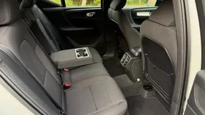 Sell Volvo XC 40 2021 - 24900 EUR, 149000 km - AUTO.MOTO.pt