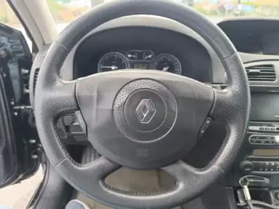 Vendo Renault Laguna 2007 - 3500 EUR, 230000 km - AUTO.MOTO.pt