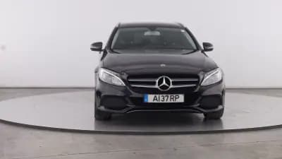 Vendo Mercedes-Benz C 220 2018 - 23999 EUR, 157121 km - AUTO.MOTO.pt