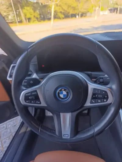 Vendo BMW i4 2023 - 49900 EUR, 56000 km - AUTO.MOTO.pt