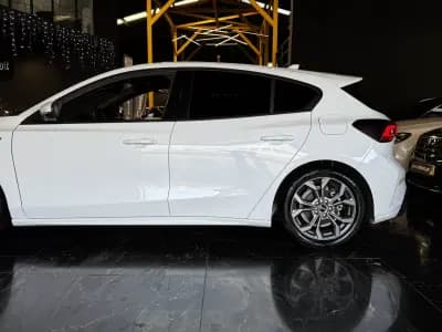 Sell Ford Focus 2024 - 21990 EUR, 48100 km - AUTO.MOTO.pt