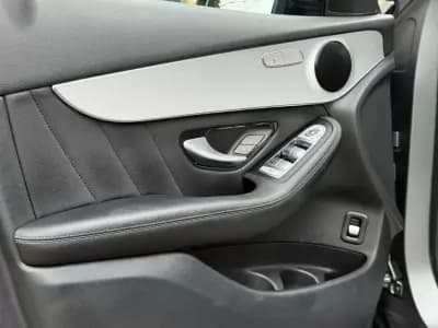 Sell Mercedes-Benz GLC 300 2021 - 39990 EUR, 109000 km - AUTO.MOTO.pt