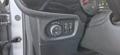 Vendo Opel Corsa 2021 - 12950 EUR, 87000 km - AUTO.MOTO.pt