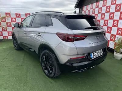 Vendo Opel Grandland 2022 - 23990 EUR, 118000 km - AUTO.MOTO.pt