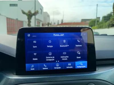 Sell Ford Focus 2021 - 12990 EUR, 167500 km - AUTO.MOTO.pt