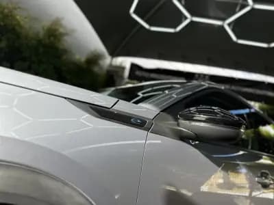 Vendo Peugeot e-2008 2023 - 22500 EUR, 46500 km - AUTO.MOTO.pt