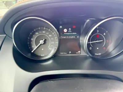 Vendo Jaguar E-Pace 2018 - 27990 EUR, 120110 km - AUTO.MOTO.pt