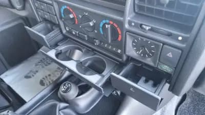 Vendo Land Rover Range Rover 1996 - 35500 EUR, 143108 km - AUTO.MOTO.pt