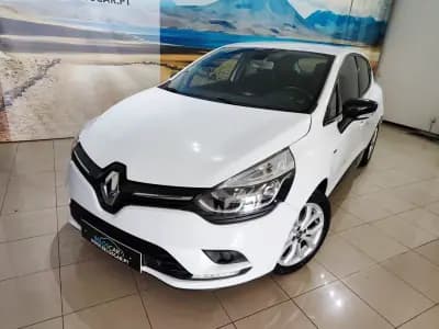 Vendo Renault Clio 2019 - 10990 EUR, 99000 km - AUTO.MOTO.pt
