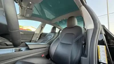 Vendo Tesla Model 3 2022 - 31900 EUR, 57000 km - AUTO.MOTO.pt