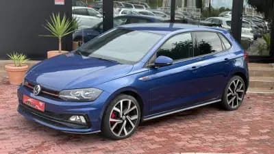 Sell Volkswagen Polo 2019 - 22990 EUR, 130000 km - AUTO.MOTO.pt