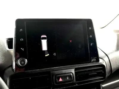 Vendo Opel Combo 2022 - 17900 EUR, 47542 km - AUTO.MOTO.pt