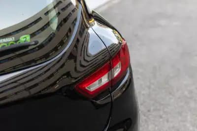 Vendo Renault Clio 2017 - 12250 EUR, 98000 km - AUTO.MOTO.pt