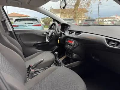 Vendo Opel Corsa 2017 - 9500 EUR, 121000 km - AUTO.MOTO.pt