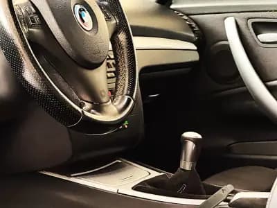 Vendo BMW 118 2007 - 12990 EUR, 245000 km - AUTO.MOTO.pt