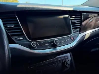 Vendo Opel Astra Sports Tourer 2016 - 9990 EUR, 170000 km - AUTO.MOTO.pt