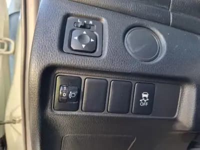 Vendo Mitsubishi L200 2022 - 32900 EUR, 56900 km - AUTO.MOTO.pt