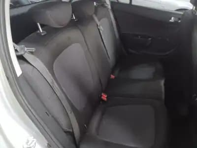 Vendo Hyundai i20 2014 - 9890 EUR, 101619 km - AUTO.MOTO.pt