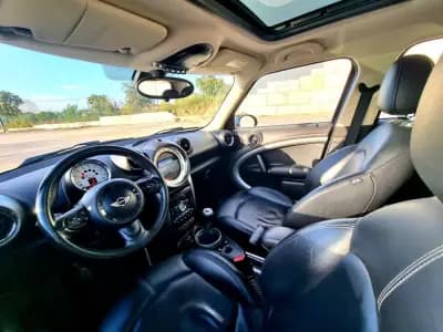 Vendo MINI Countryman 2013 - 12900 EUR, 154655 km - AUTO.MOTO.pt