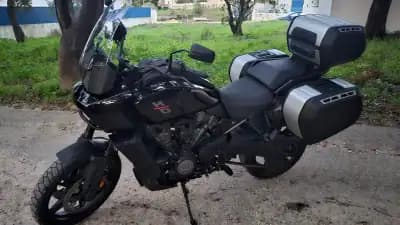 Vendo mota Harley-Davidson 2022 - 17990 EUR, 10400 km - AUTO.MOTO.pt