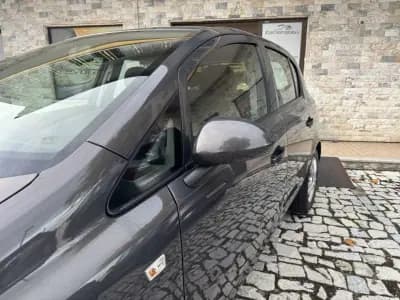 Vendo Opel Corsa 2013 - 7750 EUR, 122000 km - AUTO.MOTO.pt