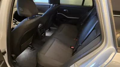 Vendo BMW 330 2021 - 22500 EUR, 213862 km - AUTO.MOTO.pt