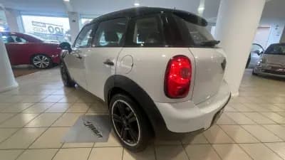 Vendo MINI Countryman 2011 - 13990 EUR, 116000 km - AUTO.MOTO.pt