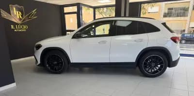 Vendo Mercedes-Benz GLA 200 2022 - 41500 EUR, 75069 km - AUTO.MOTO.pt