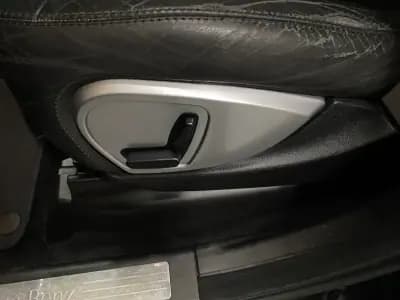 Vendo Mercedes-Benz ML 320 2006 - 15950 EUR, 278122 km - AUTO.MOTO.pt