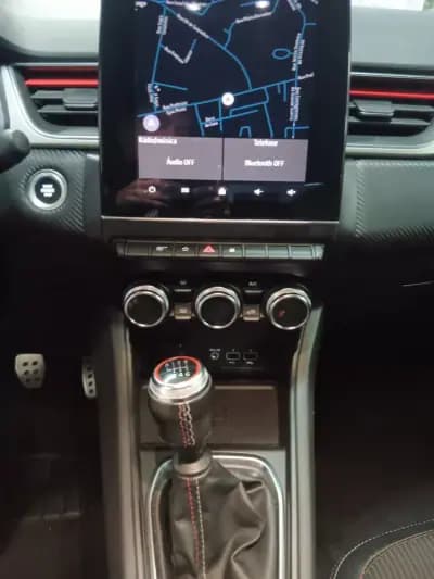 Sell Renault Captur 2022 - 17500 EUR, 77000 km - AUTO.MOTO.pt