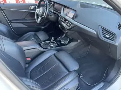 Vendo BMW 118 2021 - 31990 EUR, 90000 km - AUTO.MOTO.pt