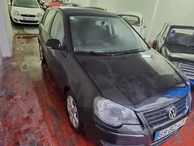 Vendo Volkswagen Polo 2006 - 5950 EUR, 202430 km - AUTO.MOTO.pt