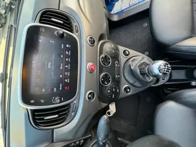 Vendo Fiat 500C 2021 - 16900 EUR, 82325 km - AUTO.MOTO.pt