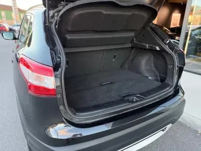 Vendo Nissan Qashqai 2014 - 12990 EUR, 199100 km - AUTO.MOTO.pt