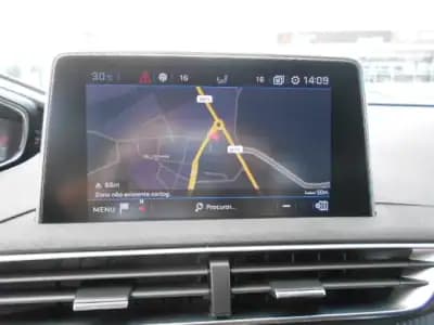 Sell Peugeot 3008 2018 - 19500 EUR, 160386 km - AUTO.MOTO.pt