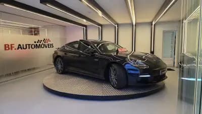 Sell Porsche Panamera 2020 - 84500 EUR, 42501 km - AUTO.MOTO.pt
