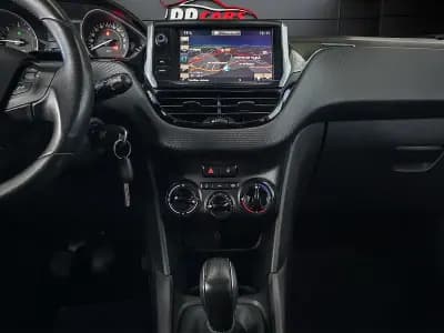Sell Peugeot 2008 2017 - 14450 EUR, 150000 km - AUTO.MOTO.pt